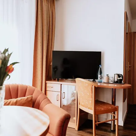 Parkhotel Weber-mueller فندق 4*