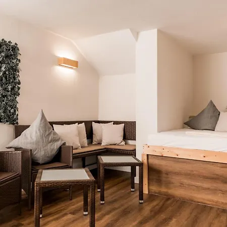 Parkhotel Weber-mueller فندق