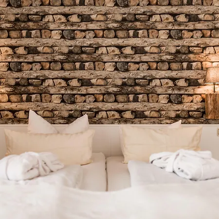 מלון Parkhotel Weber-mueller